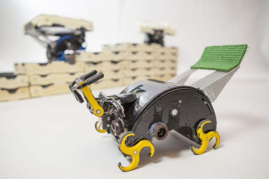 Smart Robots Help Construction Crews On-Site